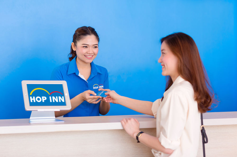 Hop Inn Phitsanulok Eksteriør billede